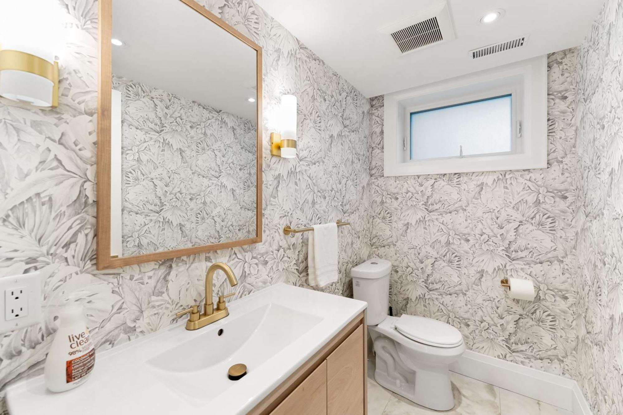 Luxury Home - 5 Min From Airport, 15 To Downtown Toronto Luaran gambar